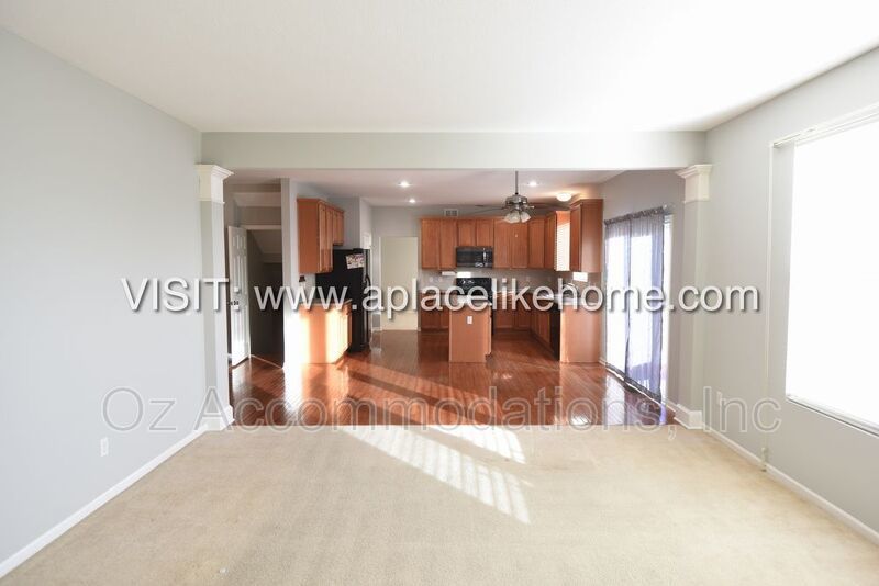 22413 W 113th Ter Olathe, KS 66061 property image