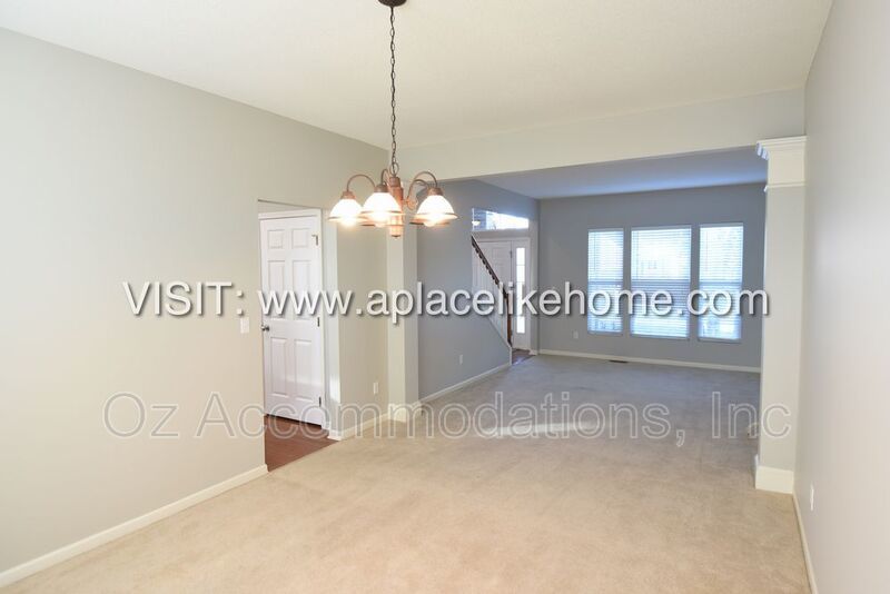 22413 W 113th Ter Olathe, KS 66061 property image