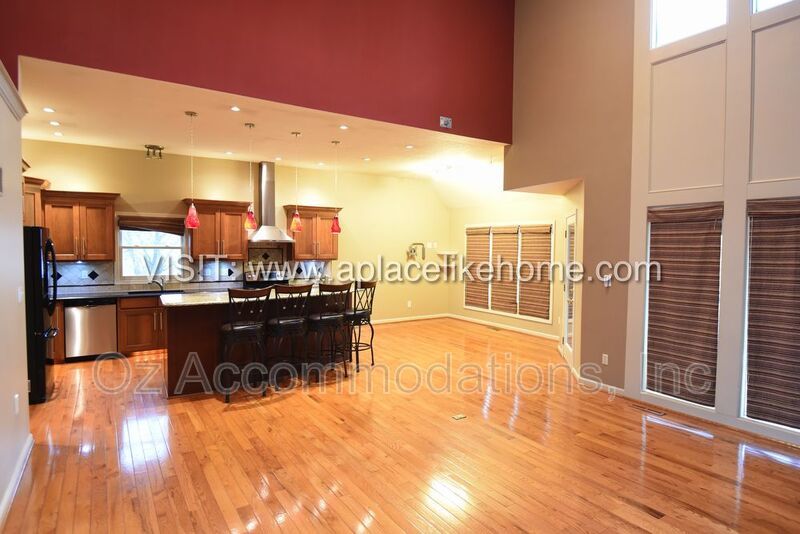 AVAILABLE NOW! 1140 SW Huntington Dr Blue Springs, MO 64015 property image
