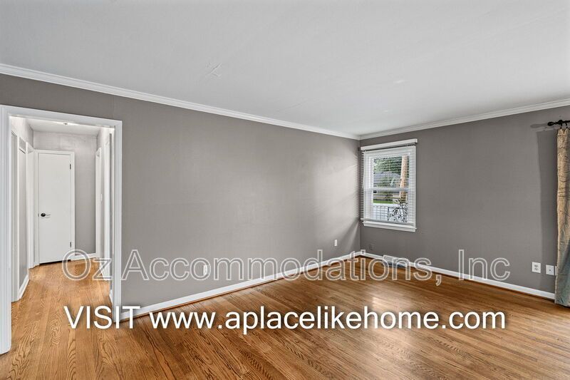 8870 Westbrooke Dr property image