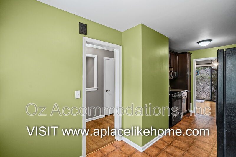 8870 Westbrooke Dr property image