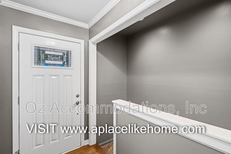 8870 Westbrooke Dr property image