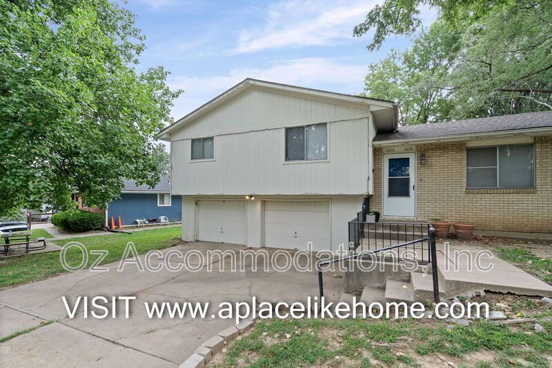 1606 N 63 Pl, Kansas City, KS 66102 property image