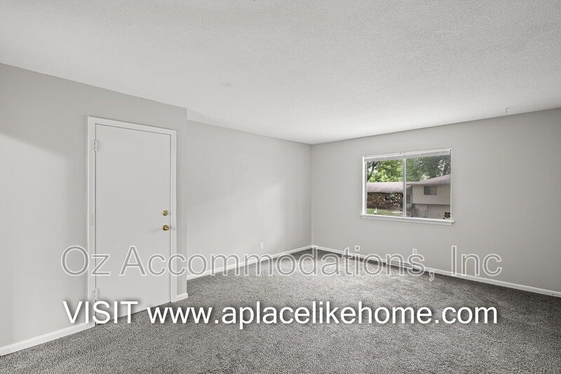 1606 N 63 Pl, Kansas City, KS 66102 property image