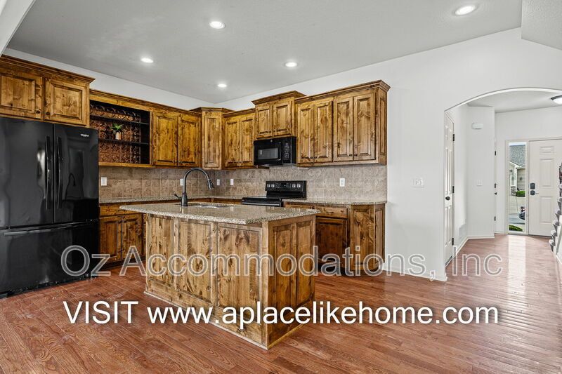 34076 W 90th Cir De Soto, KS 66018 property image