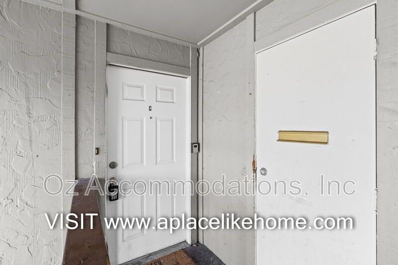 8201 Spring Valley Road 15B Belton, MO 64012 property image