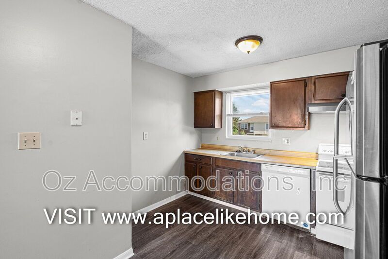 8201 Spring Valley Road 15B Belton, MO 64012 property image