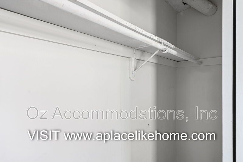 8201 Spring Valley Road 15B Belton, MO 64012 property image