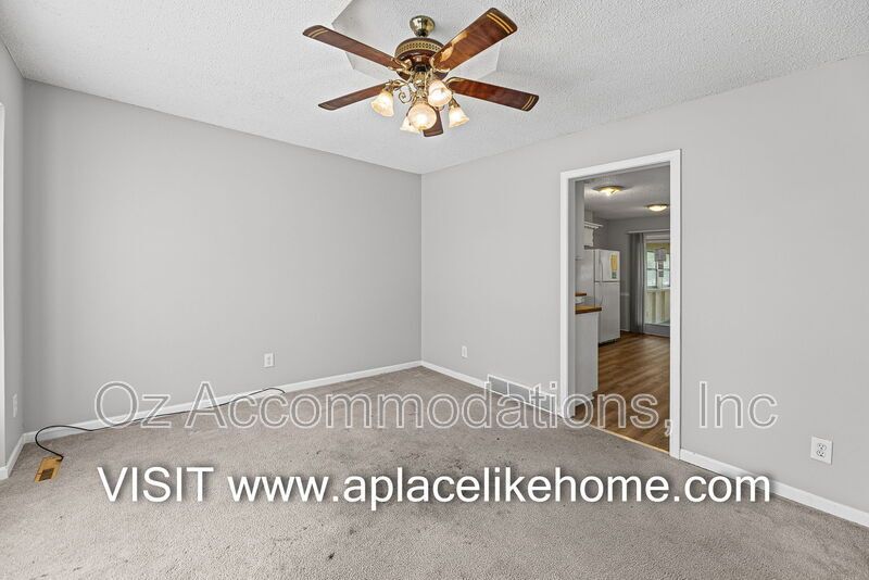 Available Now! 1013 E. Layton Dr. Olathe, KS property image