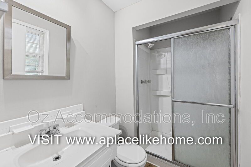 Available Now! 1013 E. Layton Dr. Olathe, KS property image