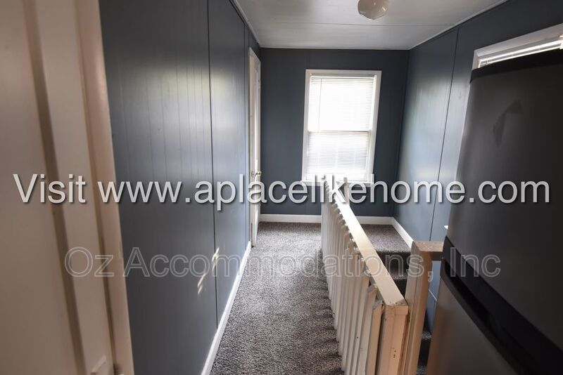 745 Pacific Ave, Kansas City, KS 66101 property image