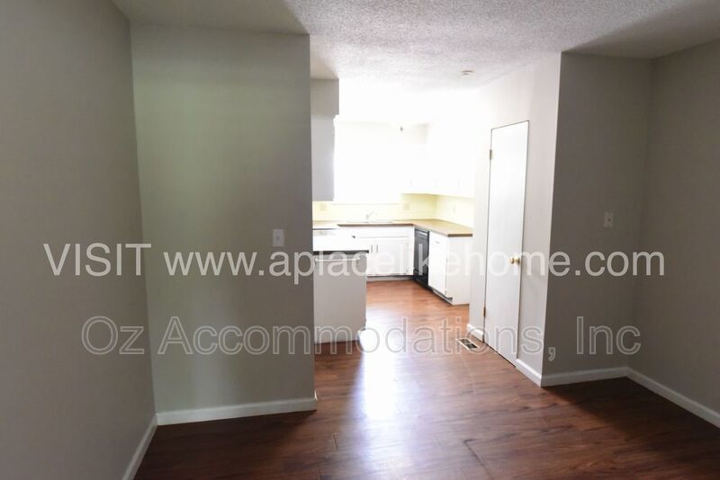 Charming 2-Bed Duplex with Split-Level Living in Overland Park! property image