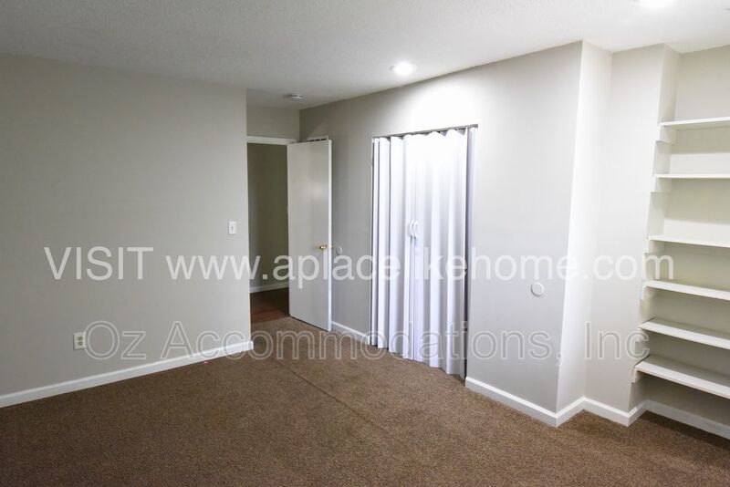 Charming 2-Bed Duplex with Split-Level Living in Overland Park! property image