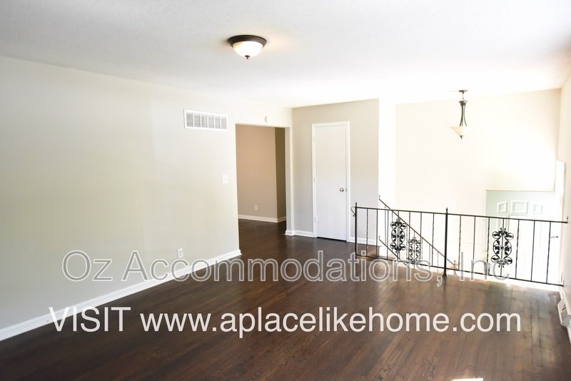 COMING SOON | 7800 E. 100th Ter. property image