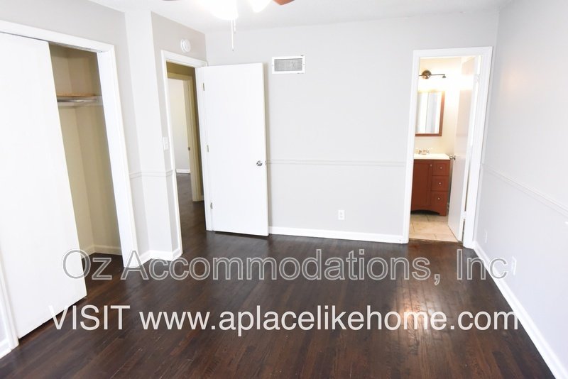 COMING SOON | 7800 E. 100th Ter. property image