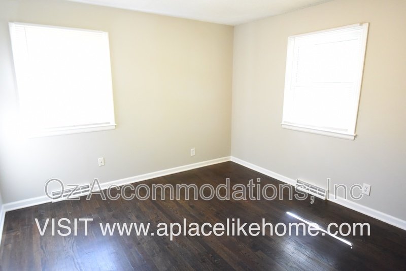 COMING SOON | 7800 E. 100th Ter. property image