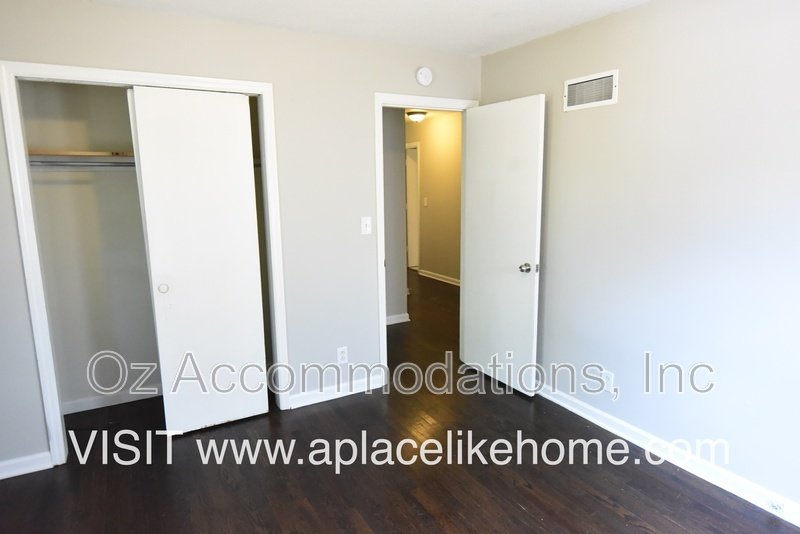 COMING SOON | 7800 E. 100th Ter. property image