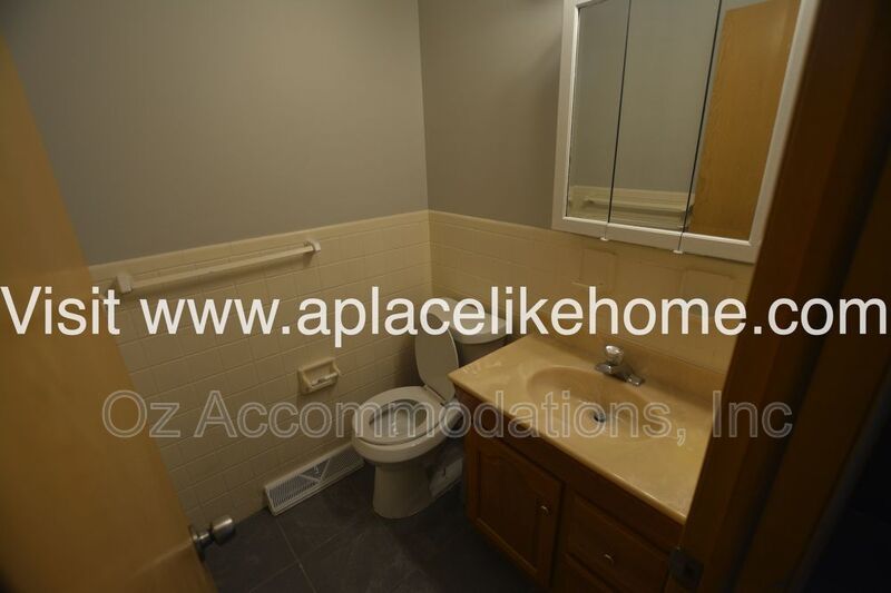 AVAILABLE NOW!! 7820 Arlington Ave, Raytown, MO 64138 property image