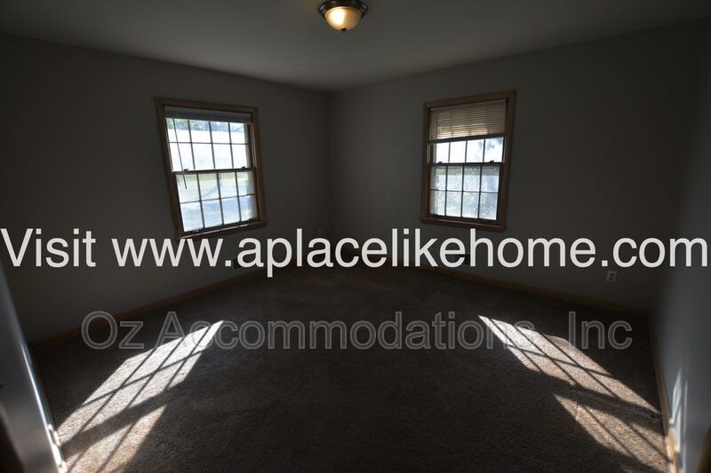 AVAILABLE NOW!! 7820 Arlington Ave, Raytown, MO 64138 property image