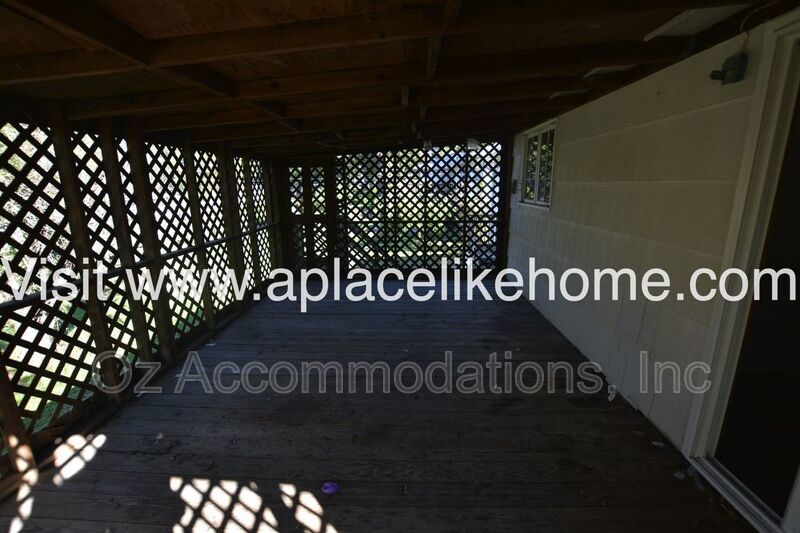 AVAILABLE NOW!! 7820 Arlington Ave, Raytown, MO 64138 property image