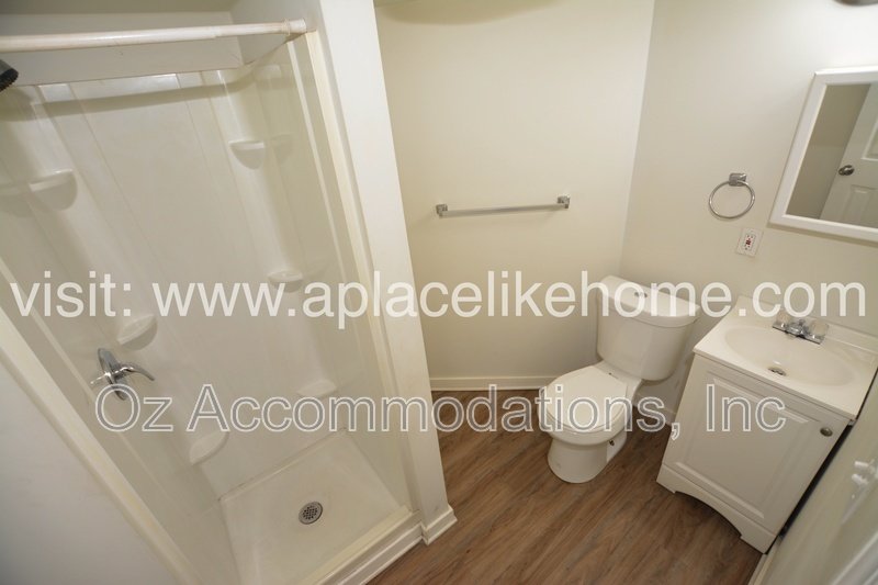 Cozy Gladstone Charmer With Spacious Yard property image