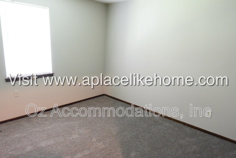 3137 Eaton Kansas City, KS 66103 property image