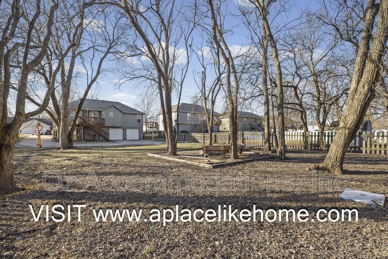 Available Now! | 313 S Darrowby Dr, Raymore, MO 64083 property image