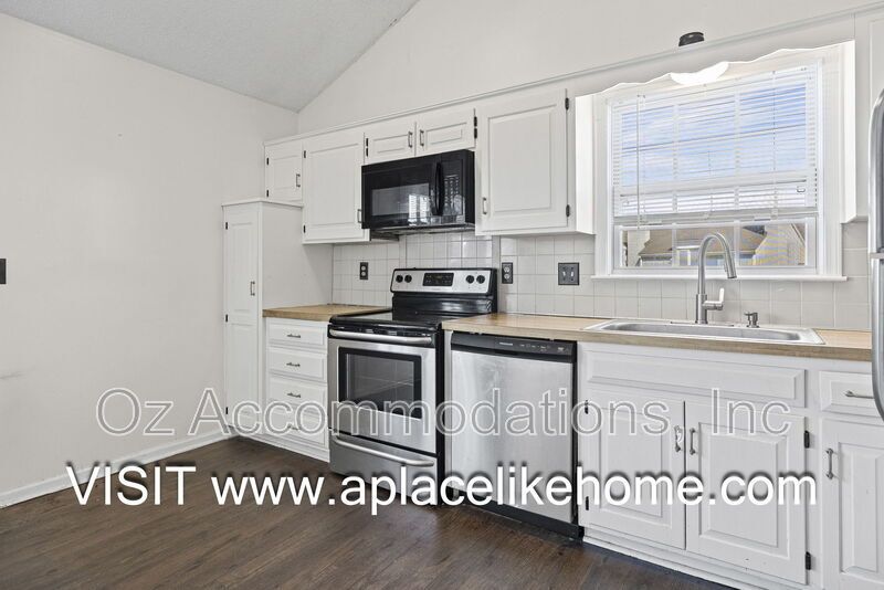 530 SE Hampton St property image