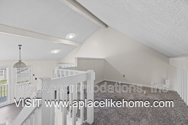 530 SE Hampton St property image