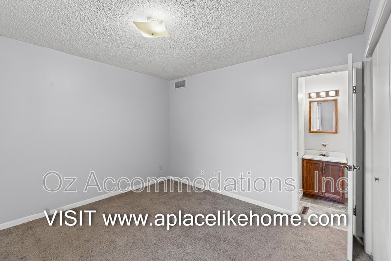 2601 Mitchell Ave, St Joseph, MO 64507 property image
