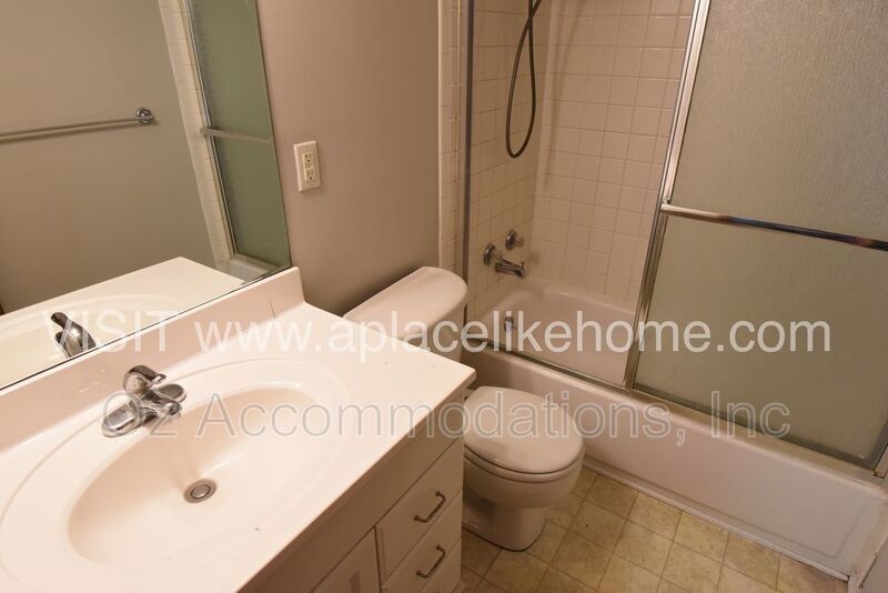 5313 NE Barnes Ave Kansas City, MO 64119 property image
